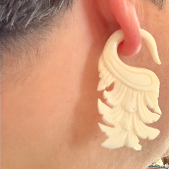 Fake gage earrings. Hand carved from bone. - Picture 5 of 6